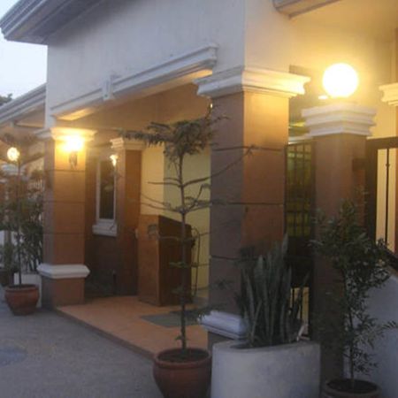 Balibago Villa Hotel Angeles Εξωτερικό φωτογραφία