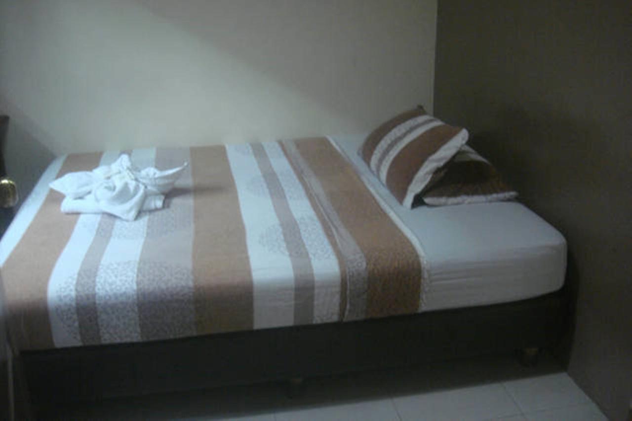 Balibago Villa Hotel Angeles Εξωτερικό φωτογραφία