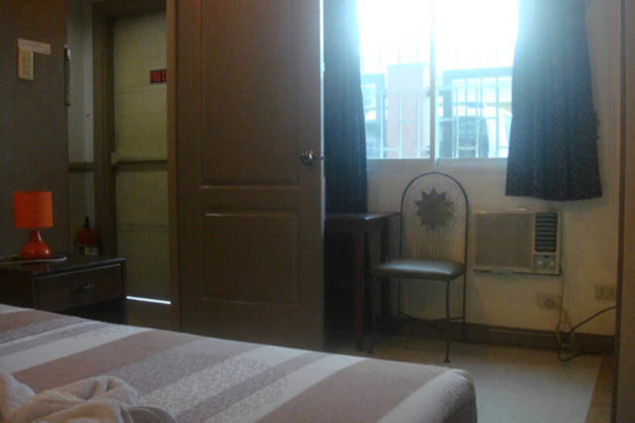 Balibago Villa Hotel Angeles Εξωτερικό φωτογραφία